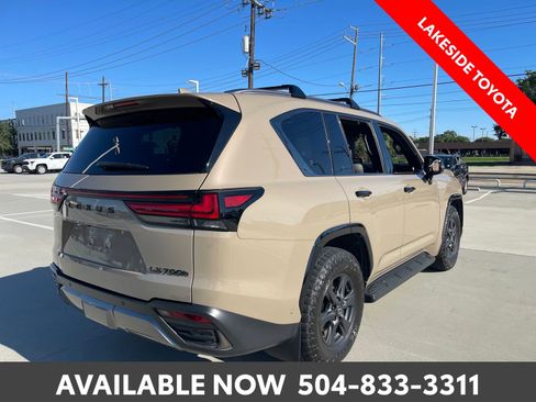 Used 2025 Lexus LX 700h Overtrail AWD/4WD image 5
