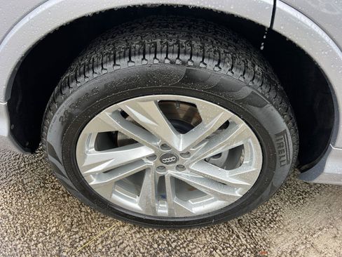 Used 2020 Audi Q7 2.0T Premium Plus w/ Premium Plus Package image 17