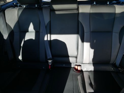 Used 2025 Subaru Outback Onyx Edition image 13