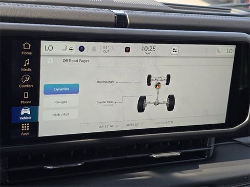 New 2025 Jeep Gladiator Sport image 12