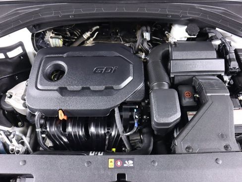 Used 2019 Hyundai Santa Fe SE AWD/4WD image 38
