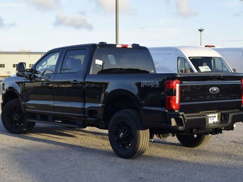 New 2026 Ford F250 XLT w/ XLT Premium Package image 4