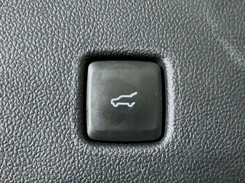 Used 2024 Ford Escape Active image 29