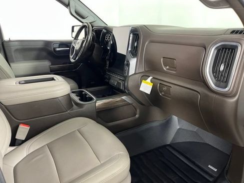Used 2021 Chevrolet Silverado 1500 RST AWD/4WD image 38