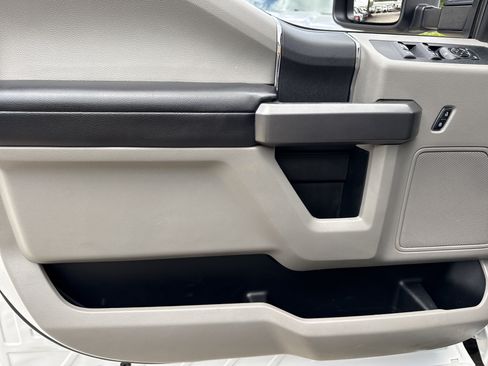 Used 2019 Ford F250 XLT AWD/4WD image 10