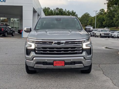 Used 2024 Chevrolet Silverado 1500 LTZ w/ LTZ Convenience Package II AWD/4WD image 3