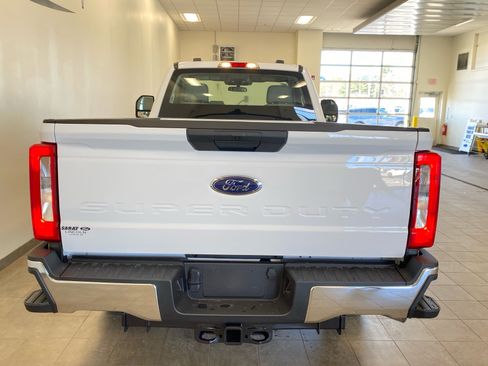 New 2026 Ford F250 XL w/ XL Chrome Package RWD image 6