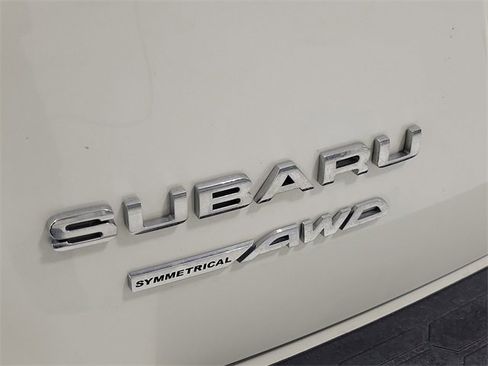 Used 2023 Subaru Crosstrek 2.0i Premium image 7