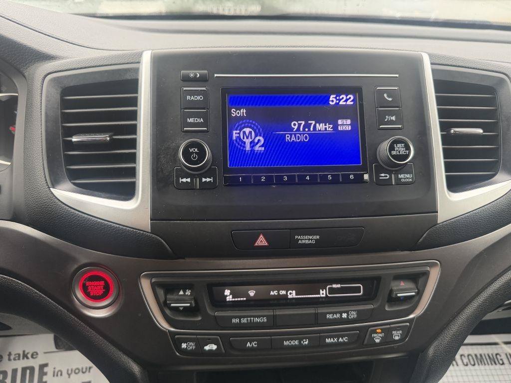 Used 2019 Honda Pilot LX image 16