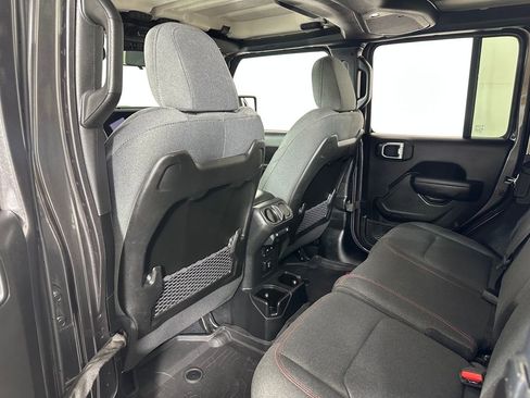 Used 2024 Jeep Wrangler Unlimited Rubicon w/ XTREMEE 35" Tire Package AWD/4WD image 20