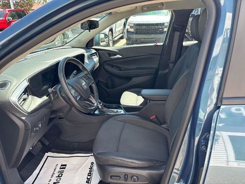 Certified 2024 Buick Encore GX Preferred w/ Comfort Package AWD/4WD image 17