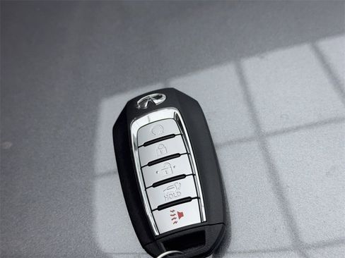 Used 2022 INFINITI QX50 Luxe w/ Appearance Package image 61