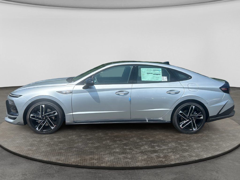 New 2026 Hyundai Sonata N Line FWD image 3