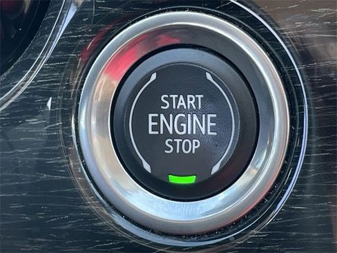 Used 2023 Cadillac XT6 Premium Luxury w/ Technology Package image 23