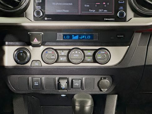 Used 2021 Toyota Tacoma SR5 image 29