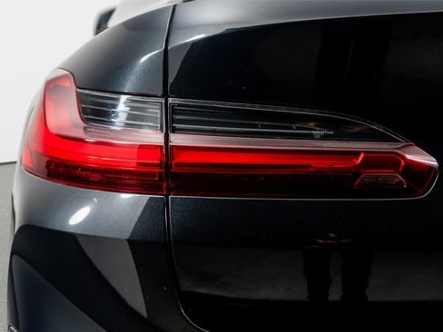 Used 2022 BMW X4 M w/ Competition Package image 12