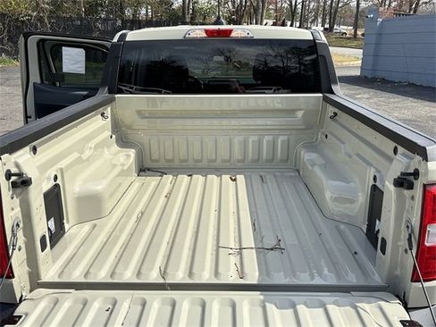 New 2025 Ford Maverick XL w/ Equipment Group 102A image 23