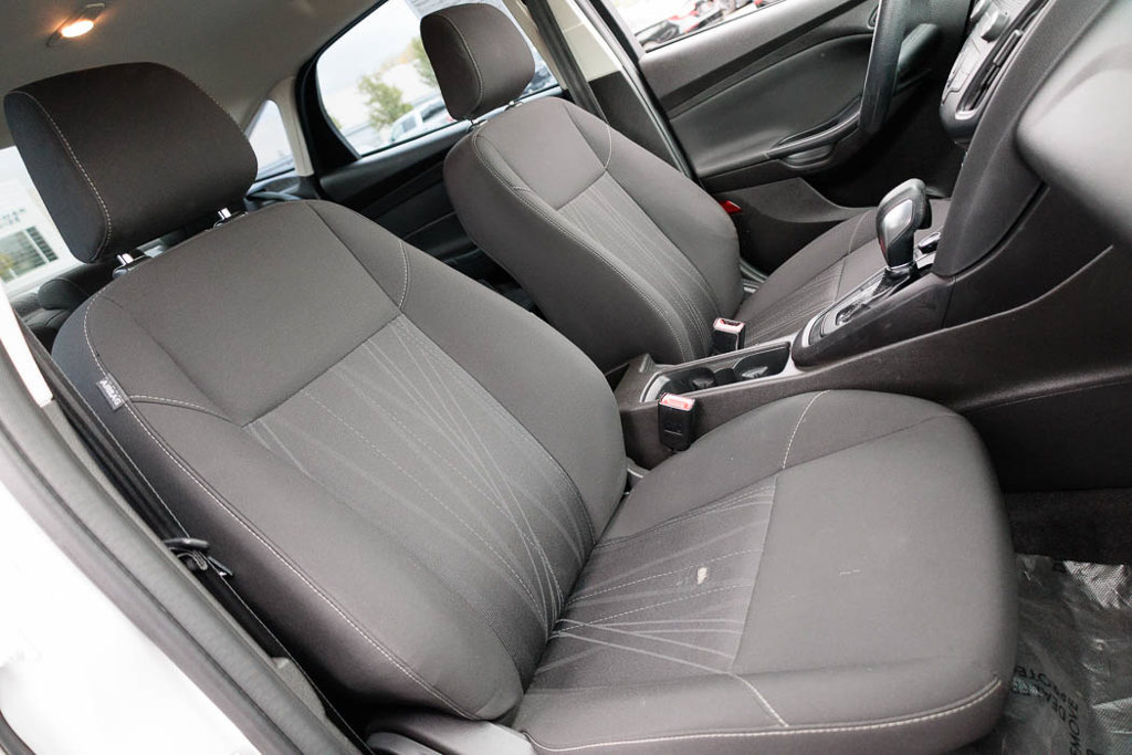 Used 2016 Ford Focus S FWD image 6