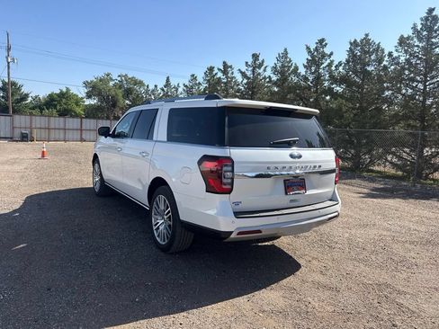Used 2023 Ford Expedition Max Limited AWD/4WD image 4