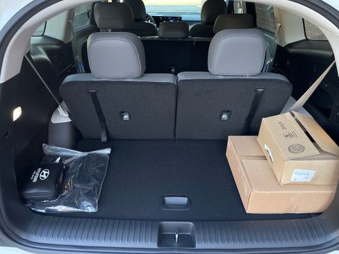 New 2026 Hyundai Ioniq 9 SEL w/ Tow & Go Package image 11