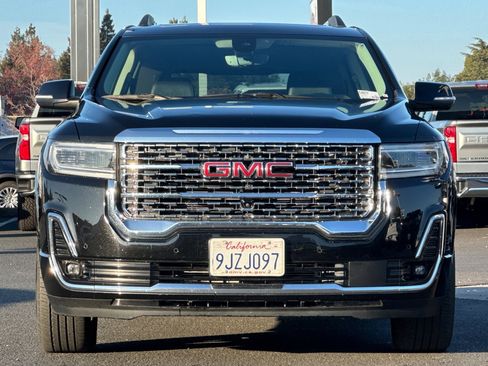 Used 2023 GMC Acadia Denali w/ Black Diamond Edition image 10