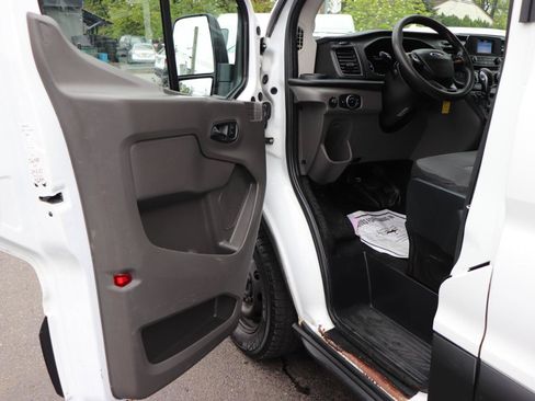 Used 2020 Ford Transit 250 Medium Roof w/ Exterior Upgrade Package RWD image 10