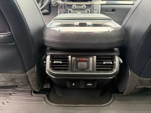 Used 2023 Ford F150 Lariat w/ Equipment Group 502A High AWD/4WD image 7
