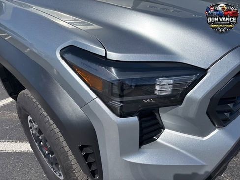 Used 2024 Toyota Tacoma TRD Off-Road AWD/4WD image 2