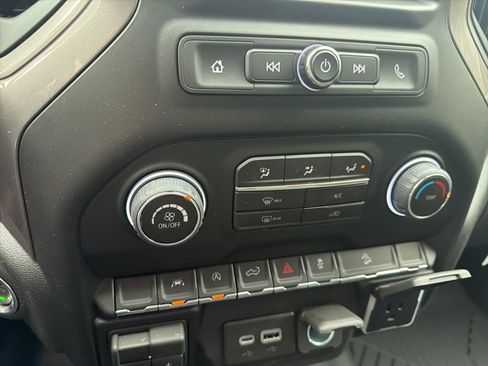 New 2026 Chevrolet Silverado 1500 Custom Trail Boss w/ Midnight Edition image 17