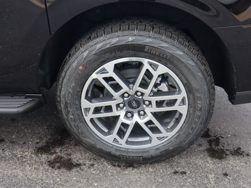 New 2026 Ford Expedition Max Active AWD/4WD image 18