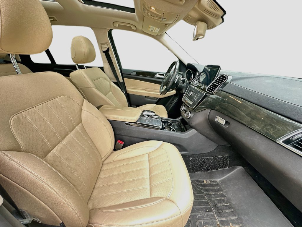 Used 2019 Mercedes-Benz GLS 450 4MATIC image 31