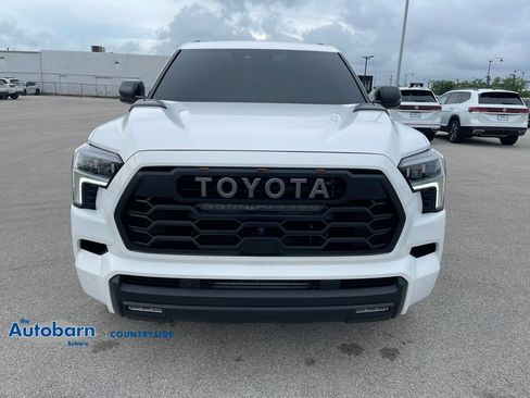 Used 2025 Toyota Sequoia TRD Pro AWD/4WD image 8
