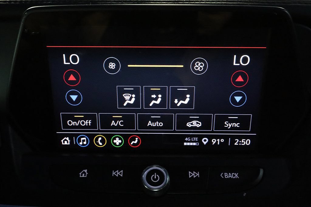 Used 2022 Chevrolet Blazer LT FWD image 29