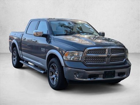 Used 2016 RAM 1500 Laramie w/ Convenience Group image 8