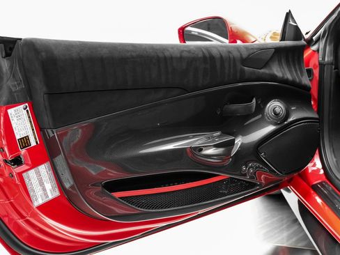 Used 2020 Ferrari 488 Pista Coupe RWD image 43