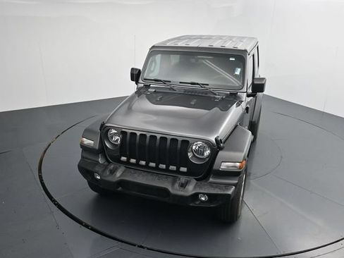 Used 2023 Jeep Wrangler Sport AWD/4WD image 23