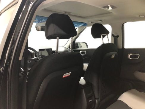 New 2026 Hyundai Venue SEL image 16