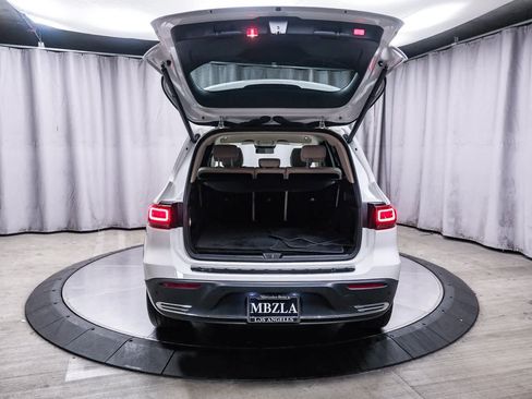 Certified 2022 Mercedes-Benz EQB 300 4MATIC image 27