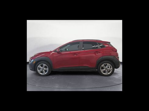 Used 2023 Hyundai Kona SEL w/ Cargo Package FWD image 3