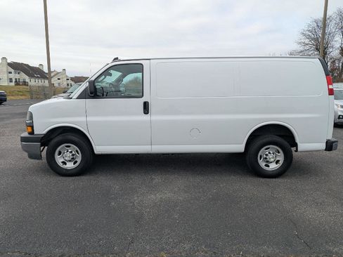 Certified 2024 Chevrolet Express 2500 w/ Driver Convenience Package image 5