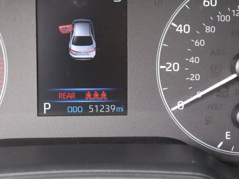 Used 2025 Toyota Corolla LE FWD image 32