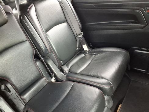 Certified 2023 Honda Odyssey Sport image 24