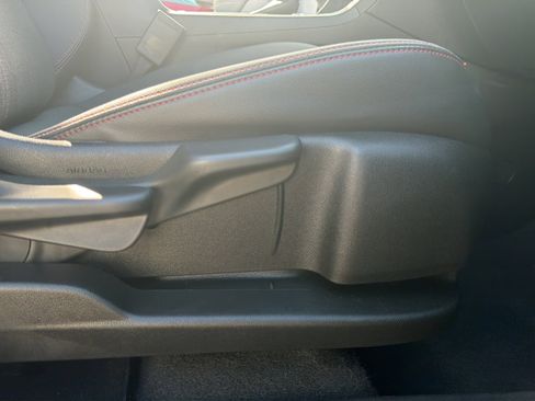 Used 2022 Chevrolet Equinox RS AWD/4WD image 22