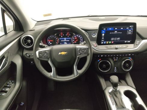 Used 2024 Chevrolet Blazer LT w/ Convenience Package FWD image 22