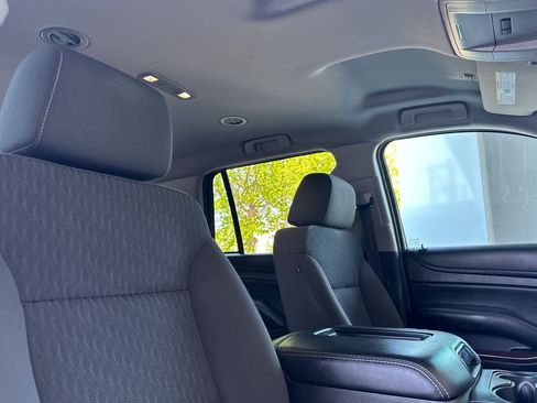 Used 2016 GMC Yukon SLE RWD image 18