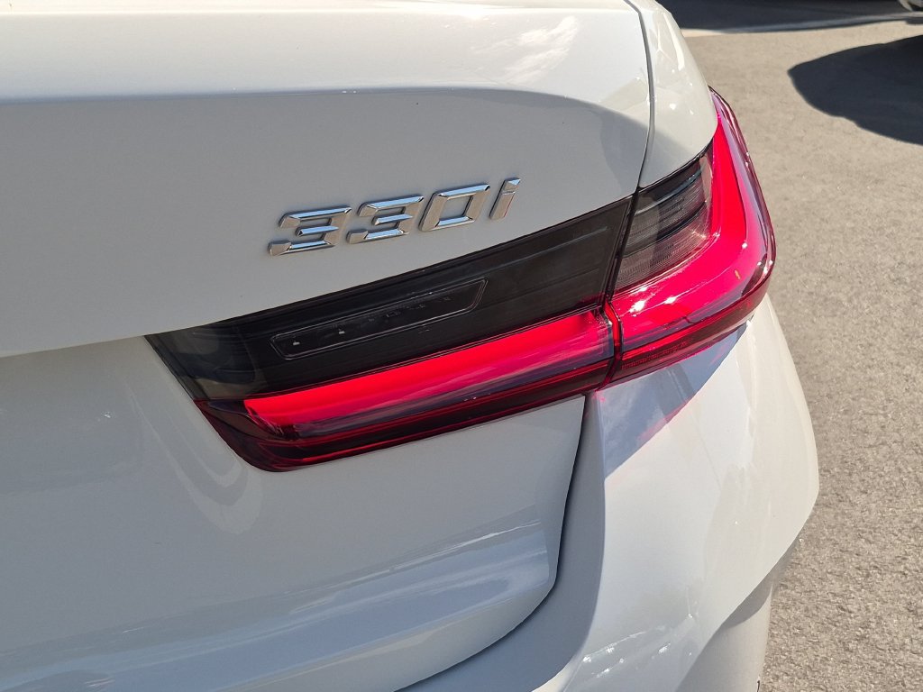 Used 2026 BMW 330i Sedan RWD image 36