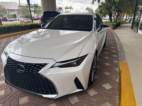 Used 2023 Lexus IS 300 IS 300 w/ Premium Package image 4