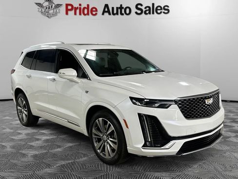 Used 2020 Cadillac XT6 Premium Luxury AWD/4WD image 3