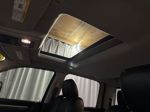 Used 2017 RAM 1500 Sport image 11