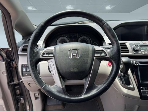 Used 2014 Honda Odyssey EX-L image 11